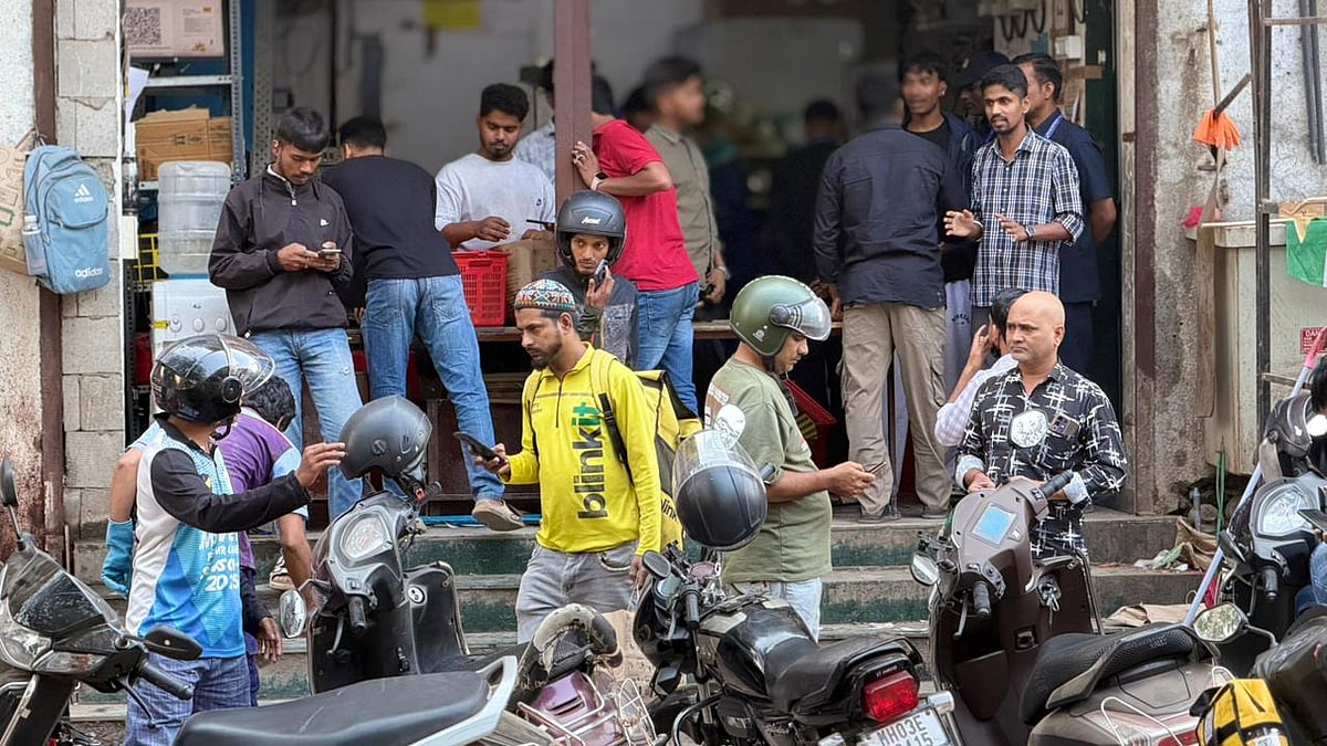 <div class="paragraphs"><p>The announcement has customers asking: Will my groceries now take longer to arrive? The answer, in most cases, is no. (Image: NDTV Profit)</p></div>