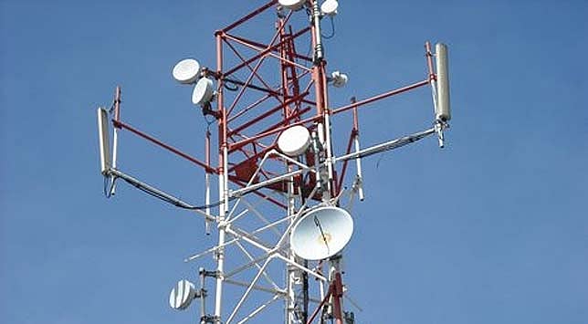 People wait in line during a job fair for Home Depot at the WorkSource Oregon Thursday, 2 February, 2012