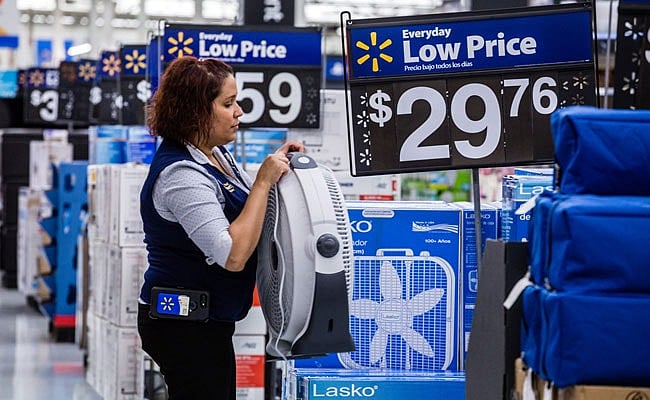 3-day decline in Walmart shares indicates there's some concern on Wall Street about the upcoming results.