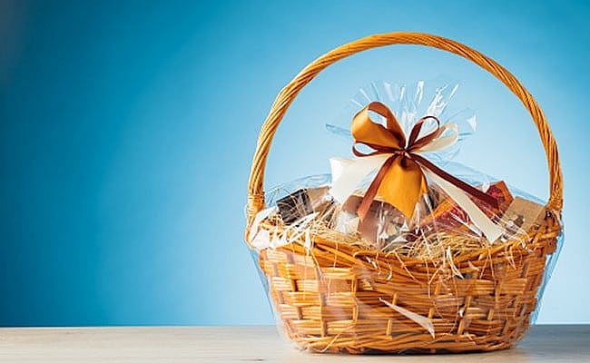 <div class="paragraphs"><p>Stocks to Buy: Motilal Oswal remain optimistic on IT, healthcare, BFSI, consumer discretionary, industrials, and real estate sectors with a distinct bias towards large-caps.(Source: freepik)</p></div>