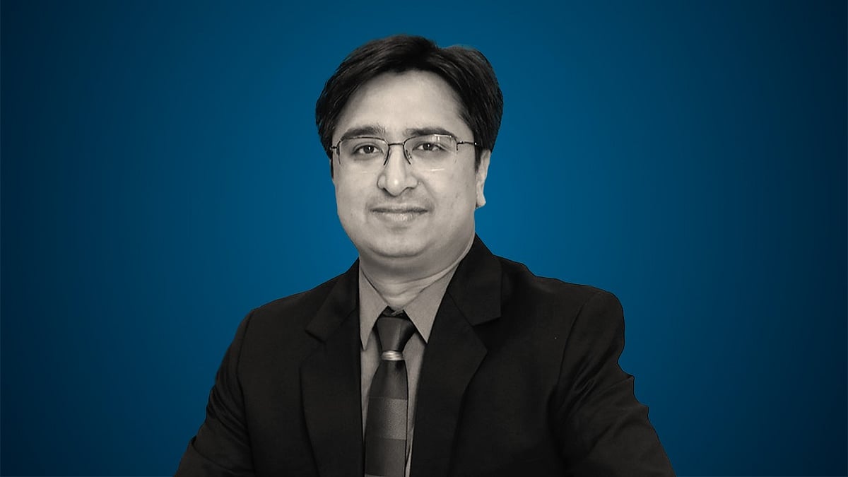 Nifty Consolidates: Chart Analysis, New Year Picks, Sector Outlook