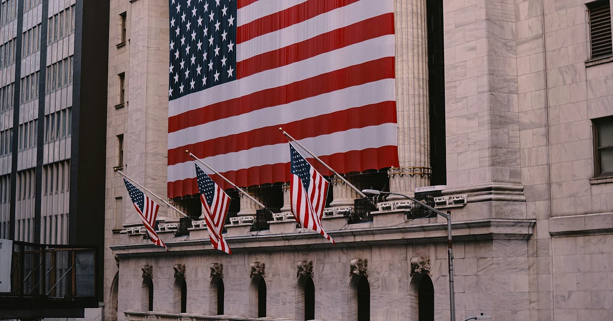 US Stock Markets Today: Muted Start For S&P 500; Nasdaq, Dow Jones Little Changed After Key Q1 Results
