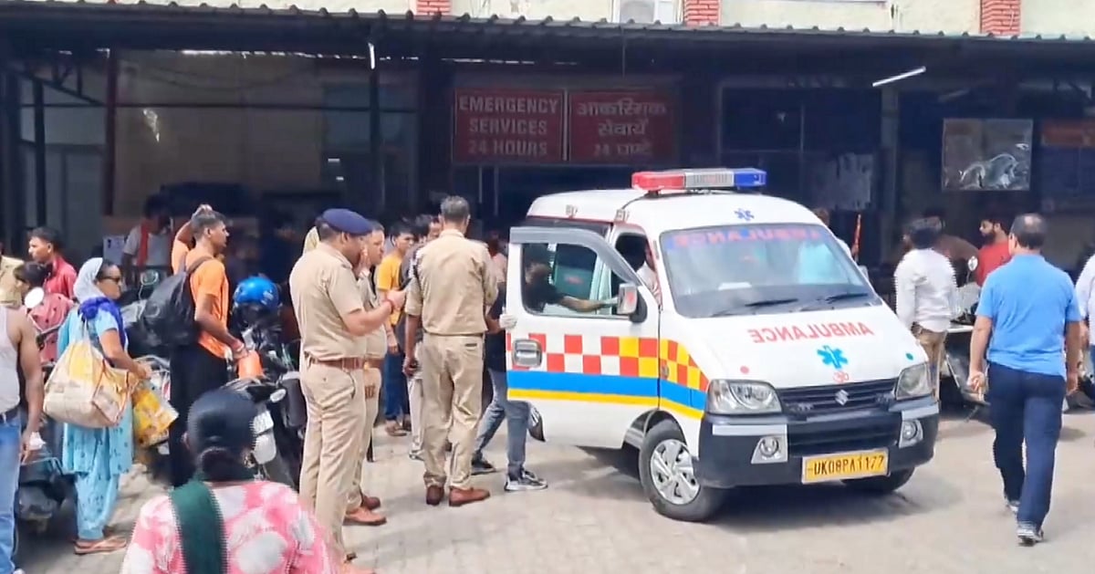 Haridwar: Stampede At Mansa Devi Temple Claims Eight Lives, Injures 30 Haridwar: Stampede At Mansa Devi Temple Claims Eight Lives, Injures 30