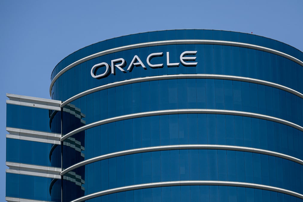 Oracle Share Price Drops On Disappointing Cloud Sales, More AI Spending