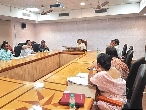आसाम पुलिसआ मबाइल एफ्फ बेखेवसिगोन