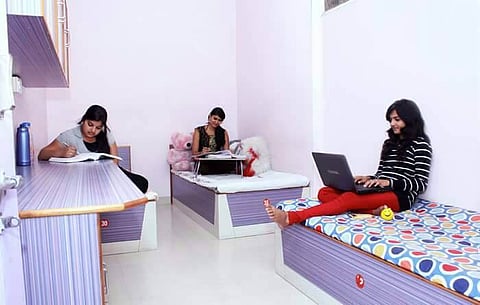 रौथायाव हिन्जावसाफोरनि थाग्रा खुलि बेखेवदों