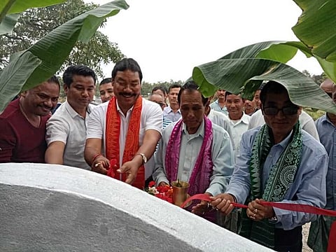 एमएलए रबिबार नार्जारि बिथांआ मोन्नैसो प्रजेक मावफुंनो खाम्फा गायसंदों