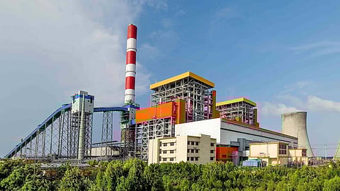  By 2025, Sembcorp aims to quadruple its gross installed renewable energy capacity to 10 Gw 