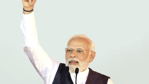 Modi: busy announcing new
project