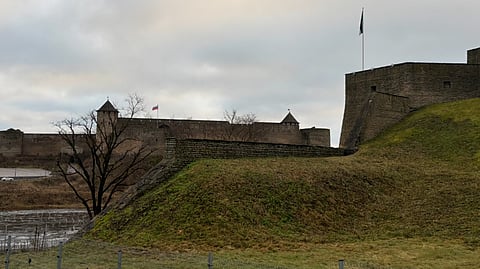 Fear over the city: Sensing Russian aggression, the people of Narva are under constant fear