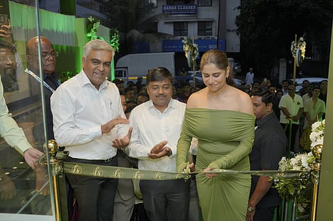 Actress Sai Tamhankar inaugurates Litestyle by PNG Jewellers
