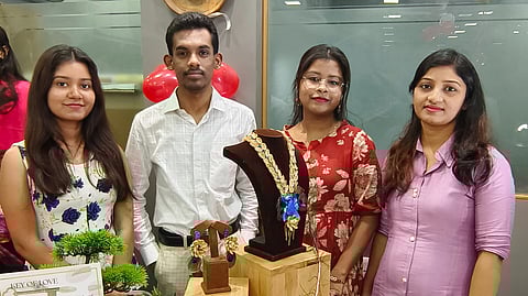 Sawansukha Institute Champions Sustainability Through “Scrap to
Treasure” Student Competition