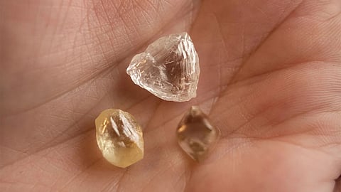 De Beers Narrows H1 Losses as Higher Volumes Offset Falling Rough Diamond Prices