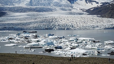 Global glaciers record one of lowest mass levels in 75 years