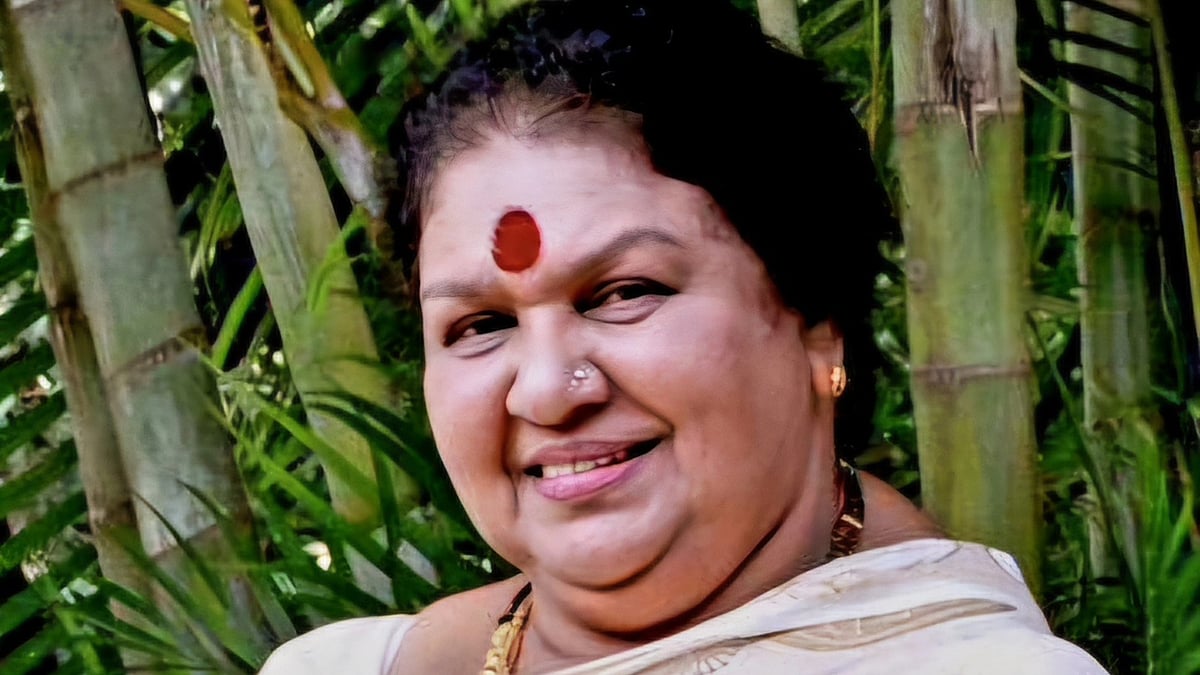 Kaviyoor Ponnamma passes away