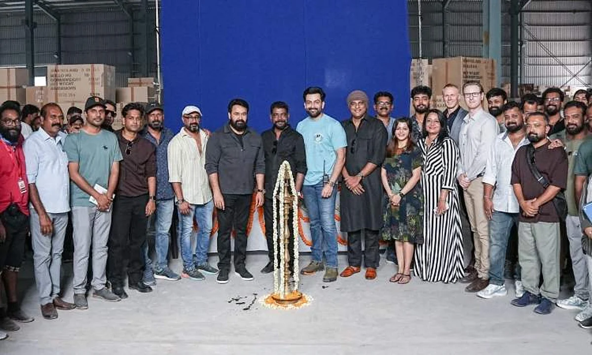 Mohanlal Prithviraj Film Empuraan Starts Rolling Mohanlal Prithviraj Film Empuraan Starts Rolling