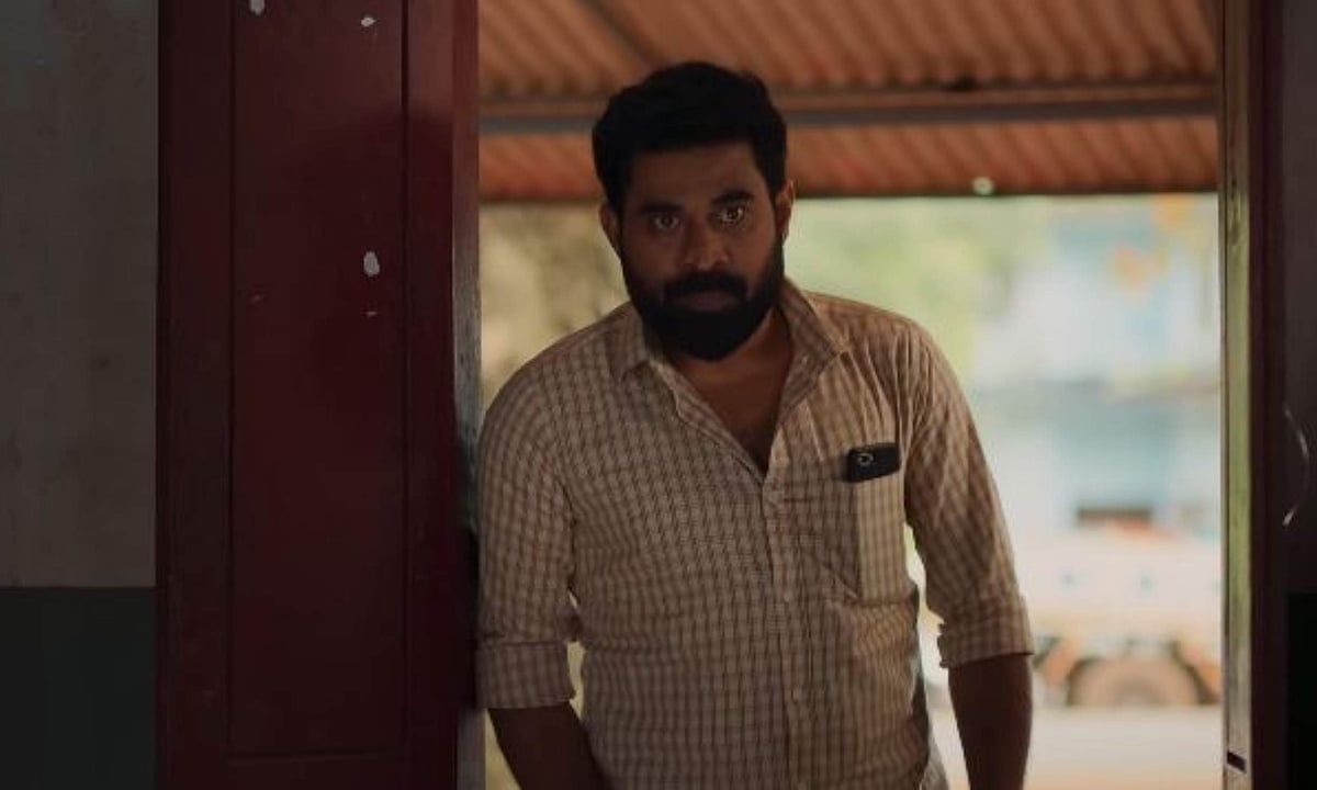 Basil Joseph and Suraj Venjaramoodustarrer Enkilum Chandrike's release