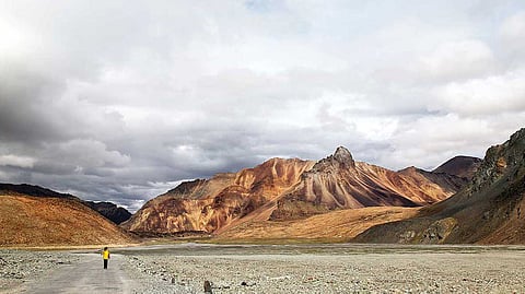 How to Capture the Landscape in a Better Frame?