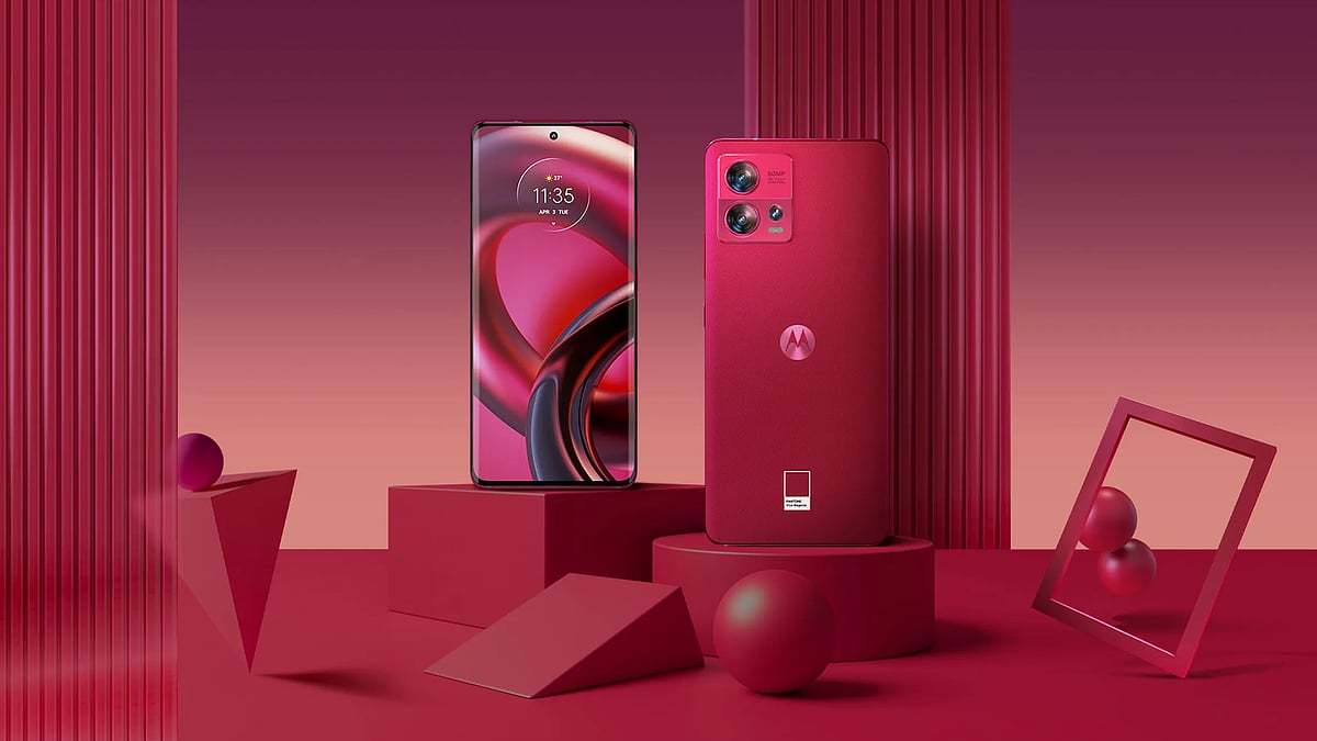 MOTOROLA X PANTONE - World's first Magenta Smartphone is here and it is ...