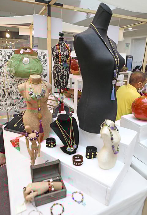 Exquisite crafts Handmade jewelry | Photographs by Joey Sanchez Mendoza and Andrea Andres for the Daily Tribune
