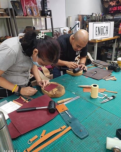 PHOTOGRAPH COURTESY OF 
FB.COM/ELEGANT HANDMADE BAGS