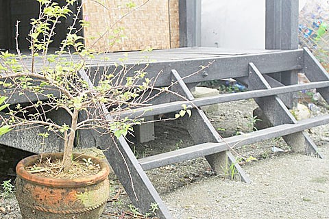 These steps were once plastic wastes. 