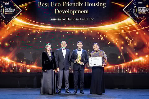PHOTOGRAPHS COURTESY OF damosa land
Damosa Land president Cary Lagdameo (second from right) is joined by (from left) Kathleen Obcemea, one of the judges of the PropertyGuru Philippines Property Awards 2022, Dani Manlangit, AVP for Damosa Land Residential Operations, and Macy Bibat, AVP for Damosa Land Tourism and Township Operations, as he receives the Best Eco-Friendly Housing Development award for Ameria.
