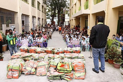 Caloocan namahagi ng school supplies