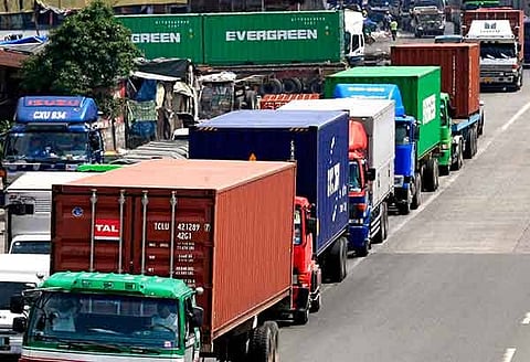 Navotas to reinstate truck ban