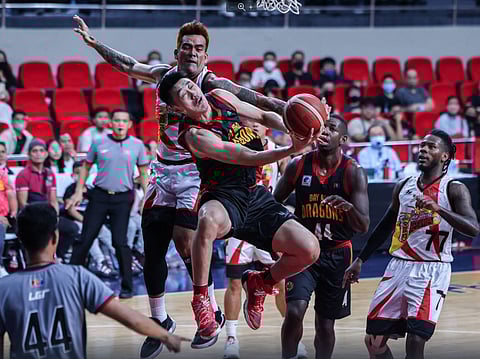 Bay Area defeats San Miguel, 114-95, in the PBA Commissioner's Cup semifinals game 2 at the Philsports Arena in Pasig. Photo by Rio Deluvio