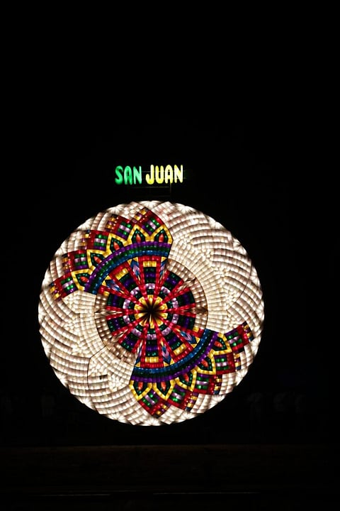 Barangay San Juan tops giant lantern tilt