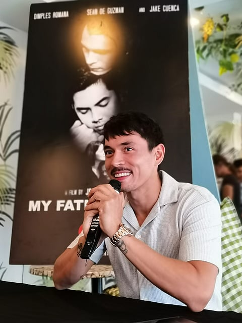 Jake Cuenca plays Robert, a family man married to Amanda with a daughter, Mica.