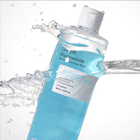 PHOTOGRAPH COURTESY OF cosrx | LOW pH Niacinamide