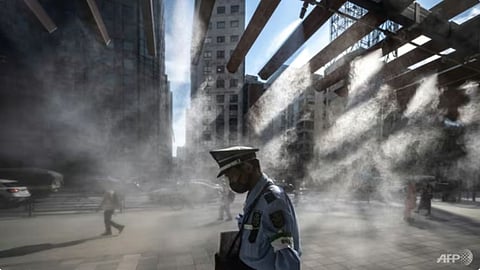 Across Japan last month, 101 of 153 observation locations broke an average temperature record, including in Tokyo, with an all-time high of 26.7 degrees Celsius (80 degrees Fahrenheit), in Osaka with 27.9C and in Nagoya with 27.3C. (Photo: AFP/Philip FONG)