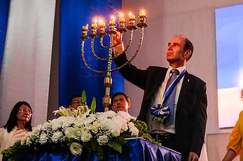 Light and unity Israel Ambassador Ilan Fluss led the lighting of the Minorrah, prior to the lighting of battery-operated candles by various Christian groups gathered for a solidarity service at the International Christian Embassy Jerusalem Philippines in Malate, Manila to make a stand with Israel, on 24 October. During the service, Ambassador Fluss expanded on the severity of Hamas acts on Israeli victims in his speech. He also stressed the significance of allies’ and communities’ support in allowing their country to carry out their duty. 