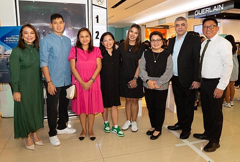Rustan Commercial Corporation Beauty Marketing Communication division manager Jackie Avecilla, Rustan Commercial Corporation senior vice president for Support and Development Michael T. Huang, Ayala Center Cebu general manager Jia Sadol, Ayala Center Cebu operations manager Rose Ann Eugenio, Ayala Center Cebu Senior marketing manager Janra Montilla, Ayala VisMin area head Bong Dy, Rustan Commercial Corporation VP for Store Operations Val Khodaverdi, and Rustan’s Cebu Store branch manager Joselito Macachor.