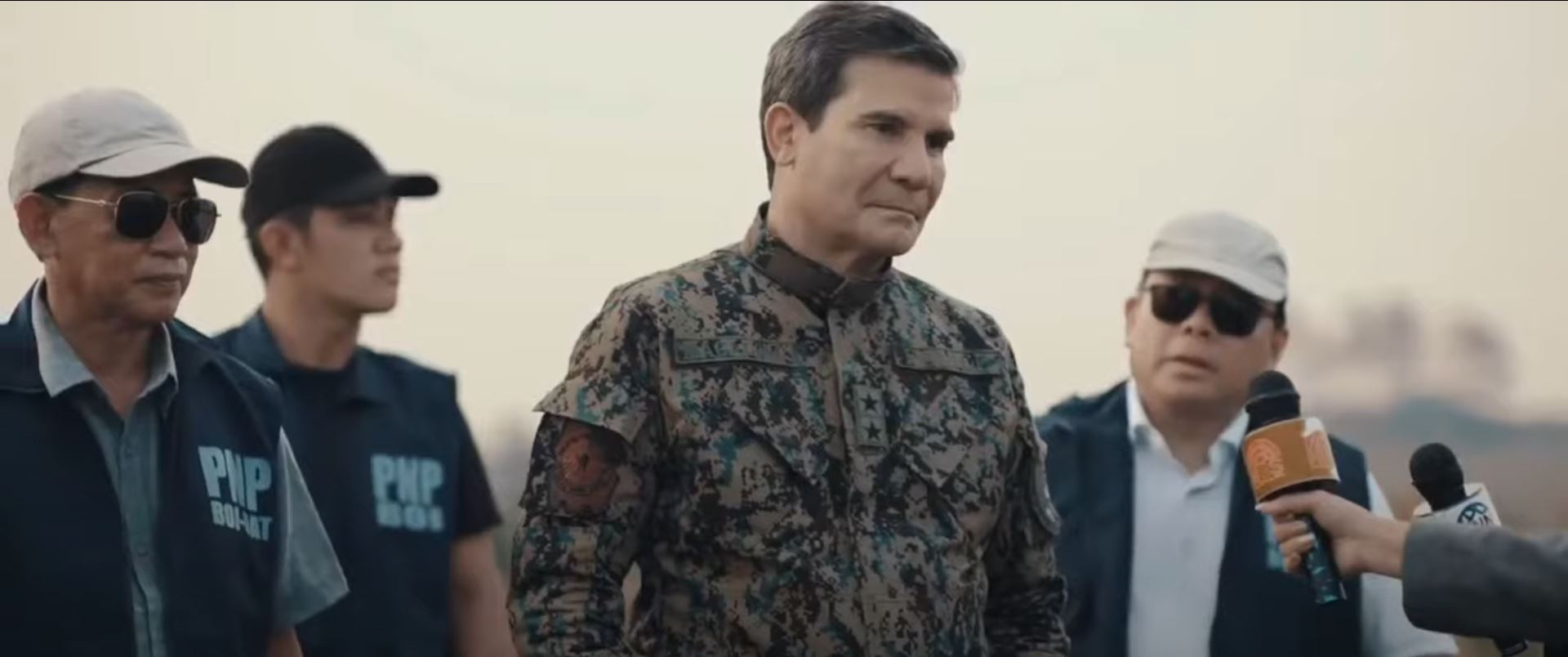 The film stars Edu Manzano, Aljur Abrenica and Paolo Gumabao.
