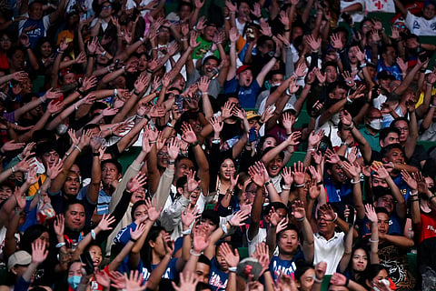 MASSIVE Filipino crowd welcomes the world’s brightest stars during the opening match of the FIBA Basketball World Cup. | JAM STA ROSA/AGENCE FRANCE-PRESSE
