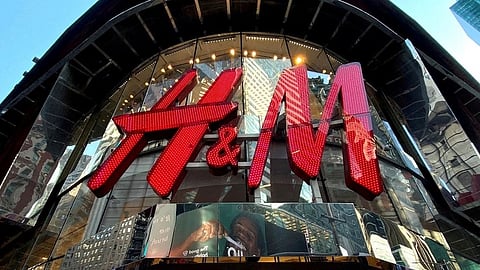 H&M pulls ad accused of sexualizing kids