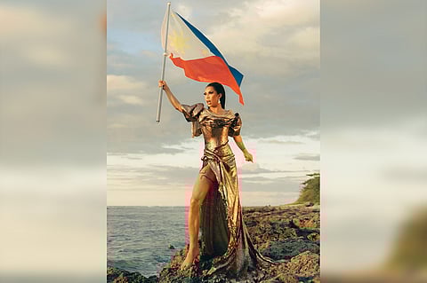 ‘Powerhouse’ Marina Summers hoists Phl flag in ‘RuPaul’s Drag Race UK vs. The World’