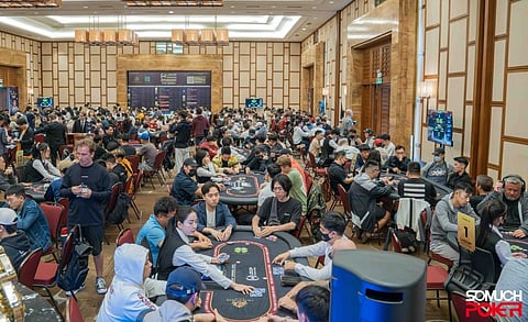 PART of the huge crowd at the record-breaking U Series of Poker Danang vie for the Main Event title offering USD 287, 677 top prize. | photograph courtesy of SOMUCHPOKER.COM 