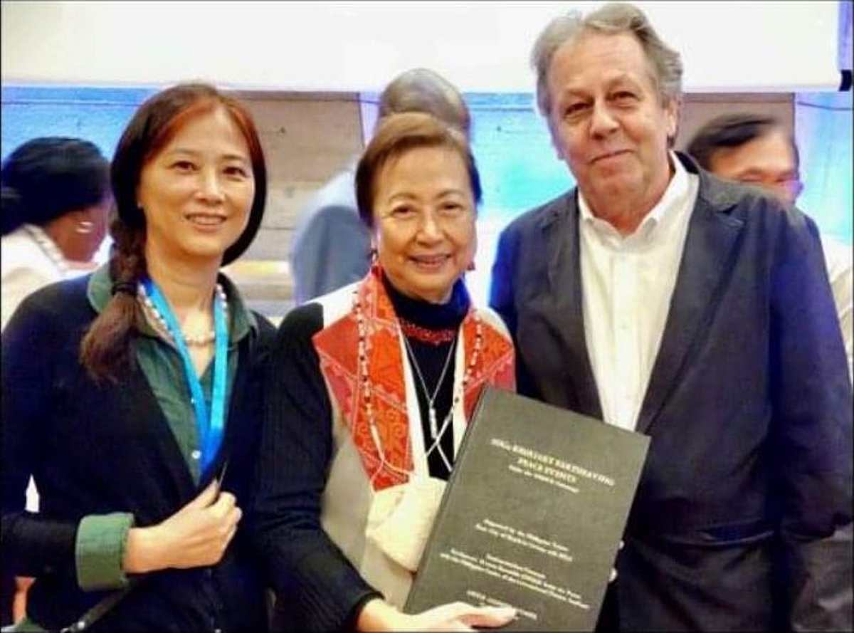 Cecile GuidoteAlvarez presents Manila SD achievements in Paris