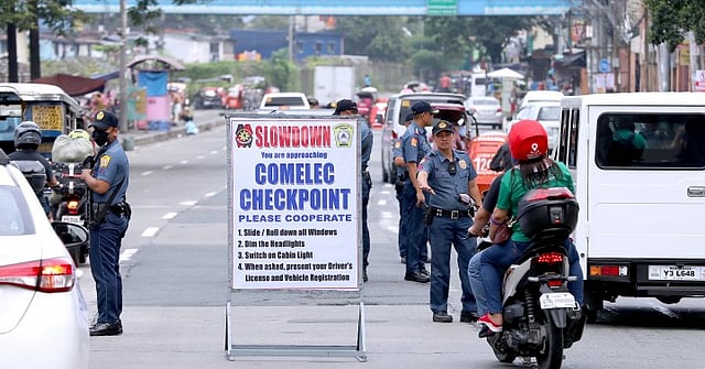 Cooperate during checkpoints, public told