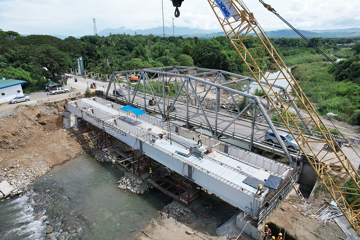 Parallel Bridge Cabu parallel bridge nears completion