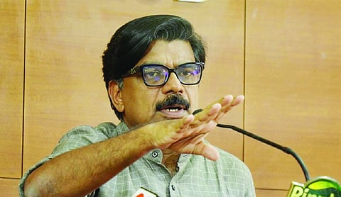 CMRL case: BJP welcomes HC order, CPI(M) to fight on