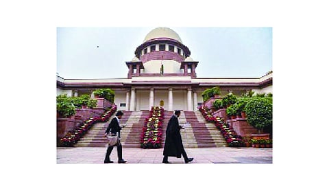 Dismissal from service like death penalty for Govt servant: SC
