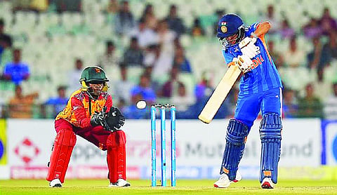 India crush Zimbabwe by 92 runs in third T20 to sweep series