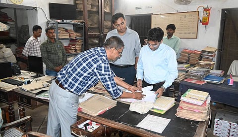 DC conducts surprise inspection of Dumka Record Room, orders show-cause to erring staff