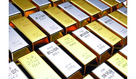 Bullion extends losing streak to third day as crude tops $115 per barrel