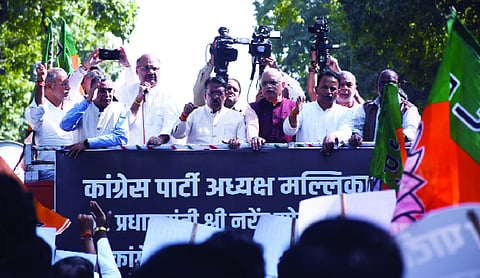 Delhi BJP protesters detained near Kharge’s residence